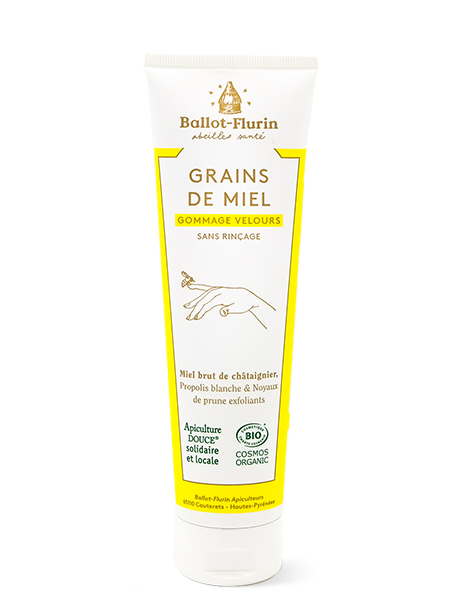 Velvet scrub, honey grains, chestnut honey, white propolis and plum pits